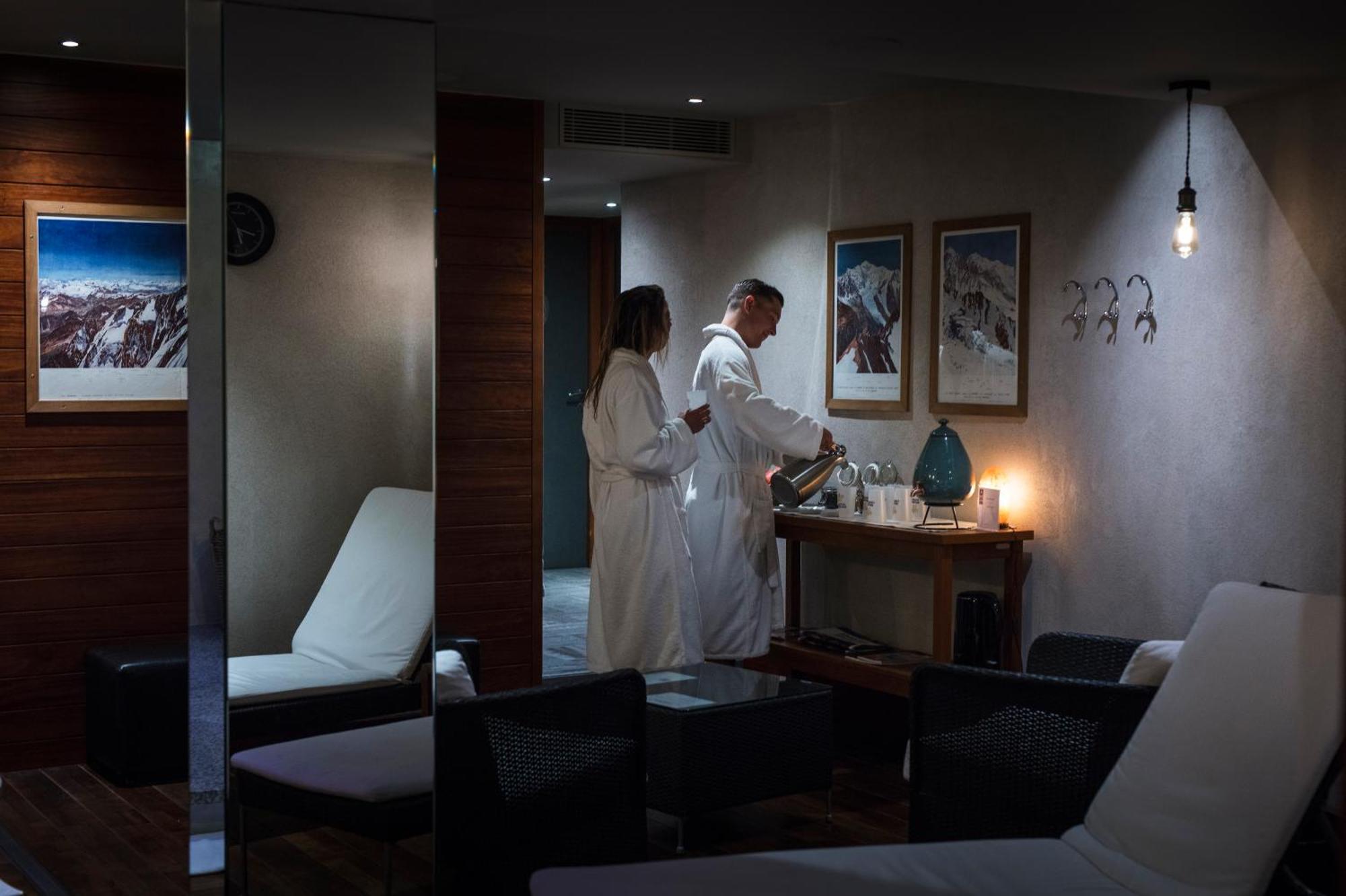 เลอ อาโม อัลแบร์ที่ 1 Hotel Chamonix ภายนอก รูปภาพ
